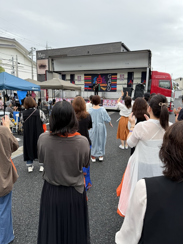 57A2B9F0-11D5-4C21-B8A4-822AB915EA21_1_105_c