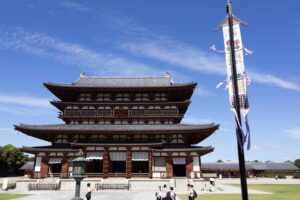 今週のおすすめ！世界遺産の薬師寺と巨大な幡が織りなす今だけの風景